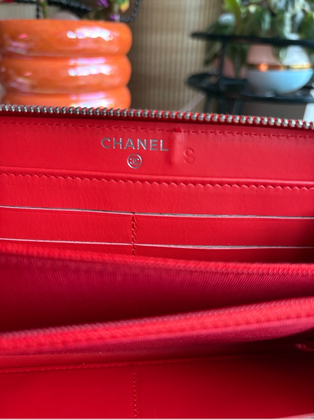 CHANEL Red and Cream Striped Zip Wallet - Picture 9 of 9